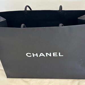 CHANNEL Paper Gift Bag